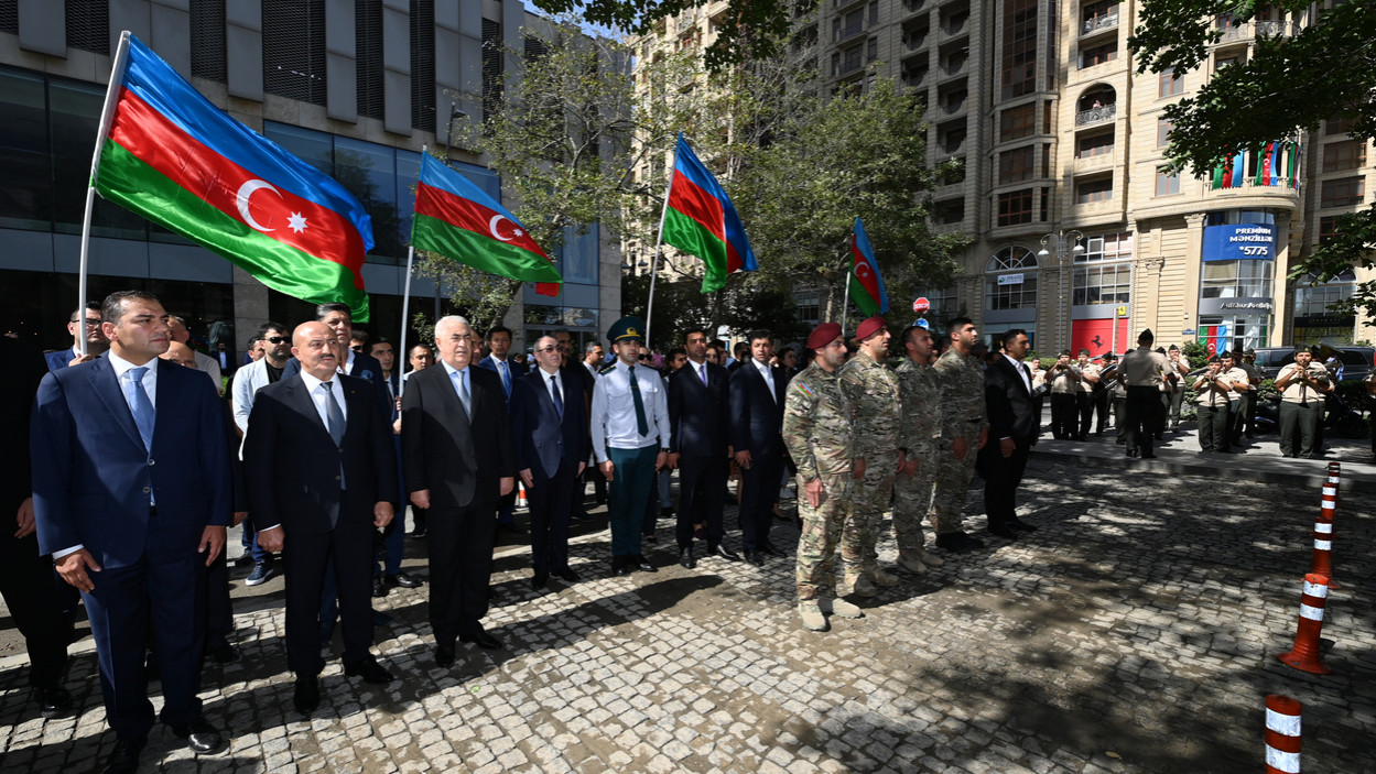 Milli Qəhrəman Sərdar Səfərovun barelyefinin açılış mərasimi keçirilib