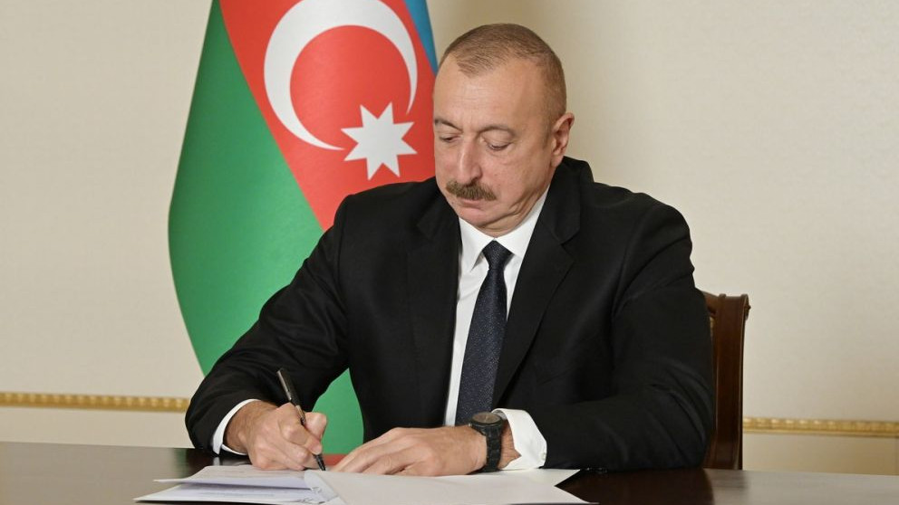 “Azərbaycan Respublikasında “Turizm işçiləri günü” peşə bayramının təsis edilməsi haqqında” Sərəncamında dəyişiklik edilməsi barədə Sərəncam imzalanıb