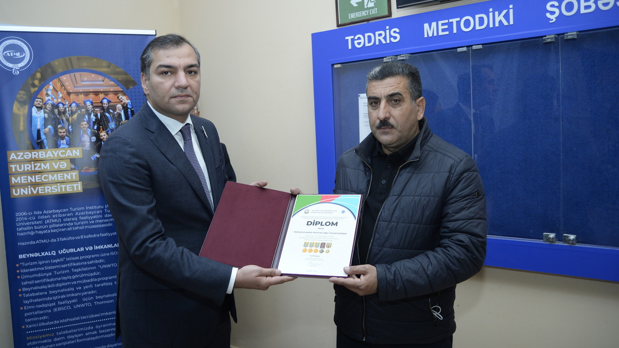 DTA-nın tabeliyində olan təhsil müəssələrindəki auditoriyalara şəhid məzunların adları verilib